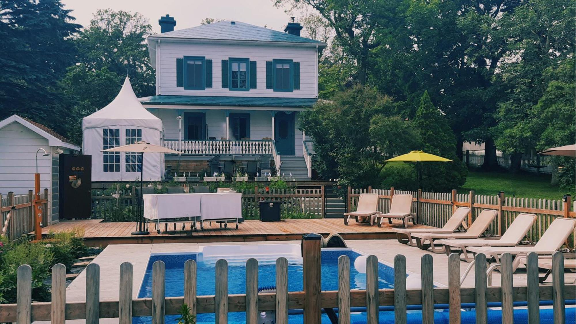 Bed & Breakfast La Maison De L'ile D'orleans -- Dejeuner Gastronomique *